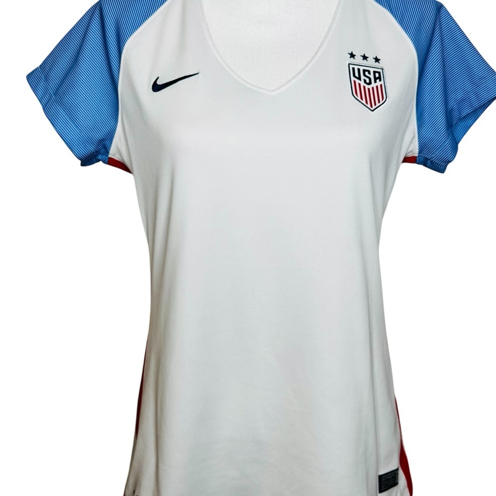 Nike White and Blue short sleeve US Stadium Home Soccer Jersey 2016. Size Large